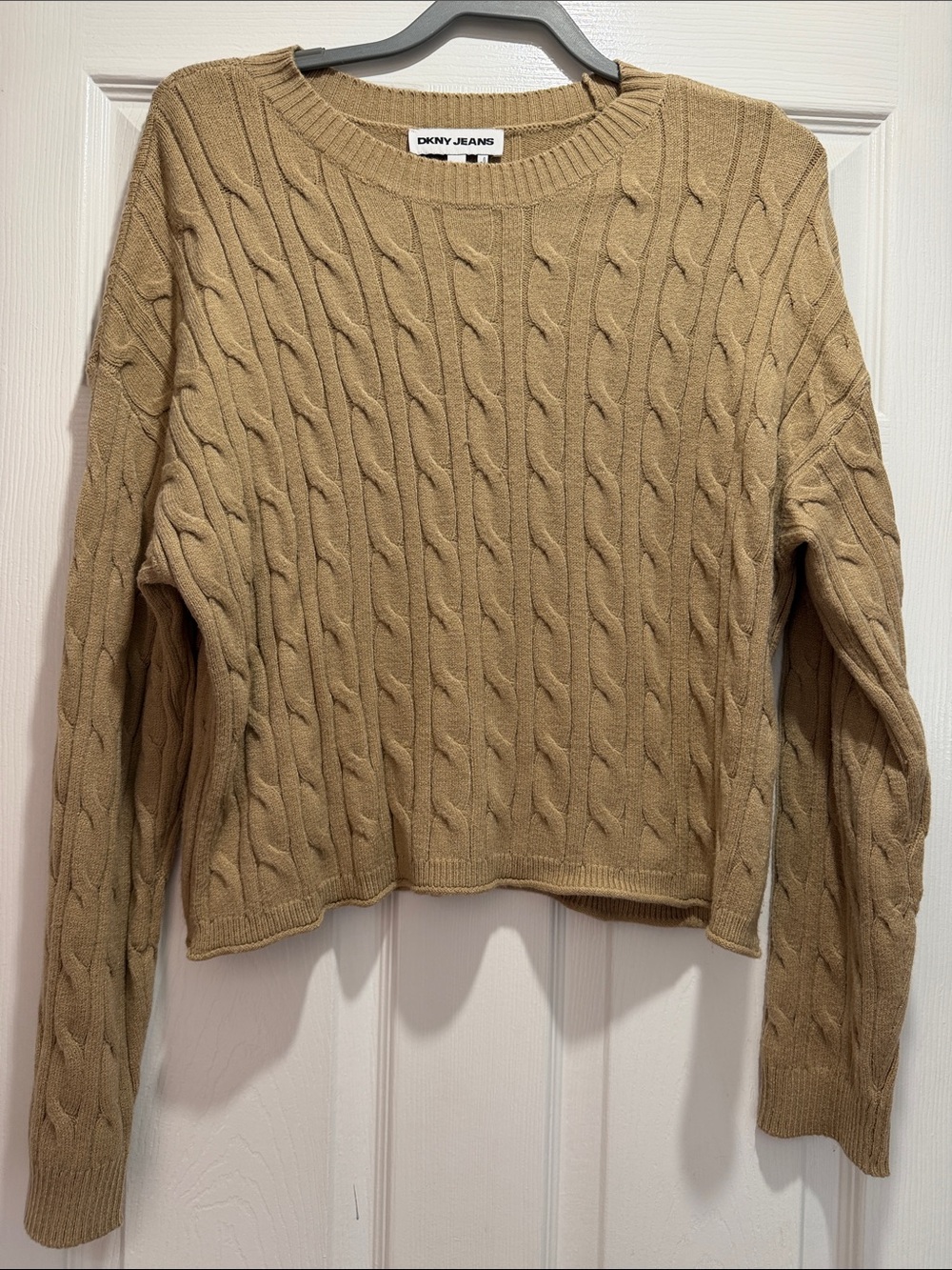 NWOT DKNY Women's Cable Knit Sweater - Tan; Womens medium